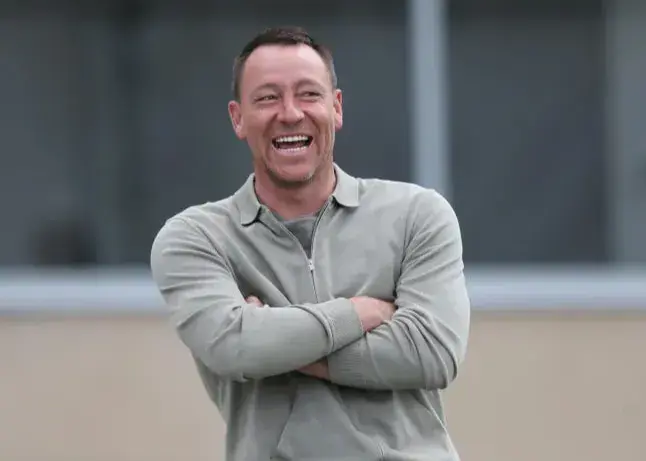 مدافع ۴۱ ساله را به چلسی برگردانید!