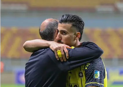 عسگری، پرنده کوچک خوشبختی سپاهان!