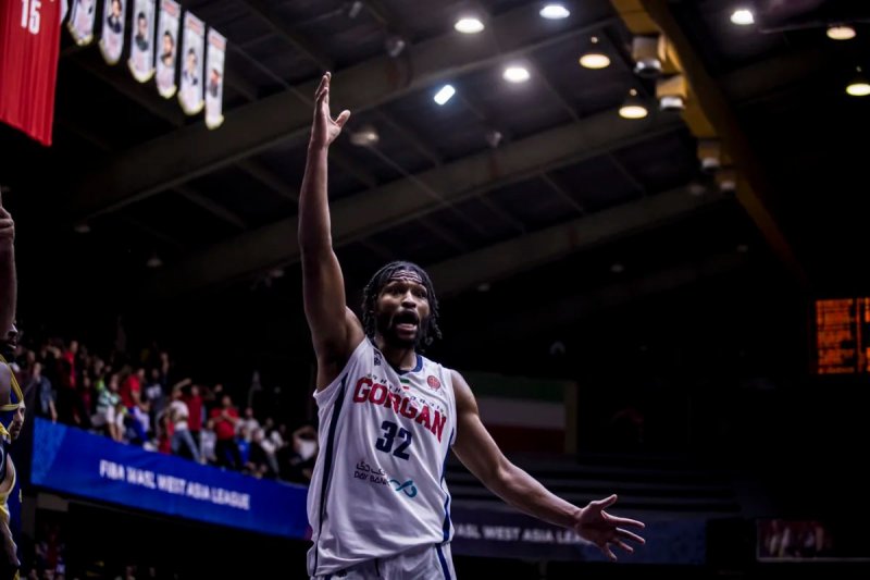 ‏گرگان با عبور از استقلال صدرنشین لیگ بسکتبال