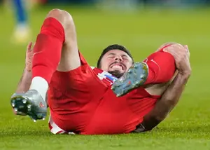 مصدومیت ستاره اتلتیکو: مشکوک به رباط صلیبی!