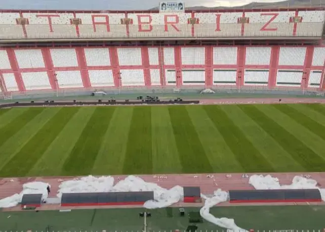 هدیه نفیس تراکتور برای پرسپولیس! (عکس)