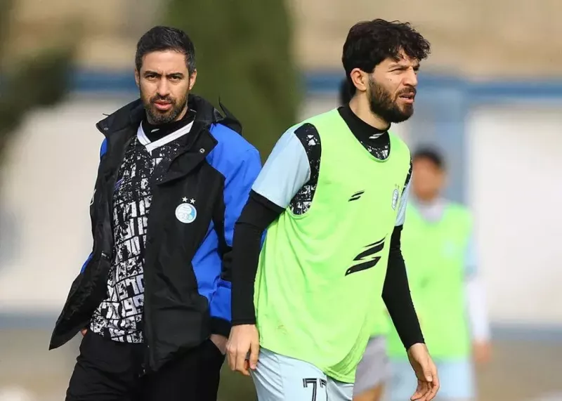 جدیدترین بازیکن استقلال برابر گلگهر بازی میکند