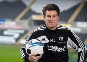 تعجب اسطوره بارسا از خرید جدید: به او شک داشتم