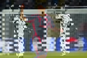 طارمی بهترین بازیکن فصل یونان