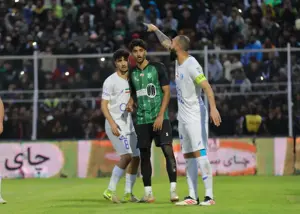 عجیبترین سُر خوردن هفته به نفع استقلال!