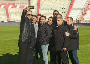 سلفی تیم داوری بازی حساس تراکتور- پرسپولیس