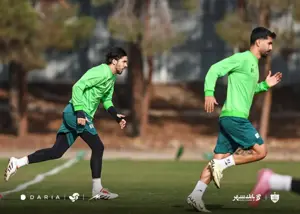 نیمکت پرستاره پرسپولیس مقابل تراکتور