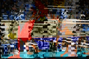 معرفی صدرنشین جدید، استقلال گزینه اول سقوط 