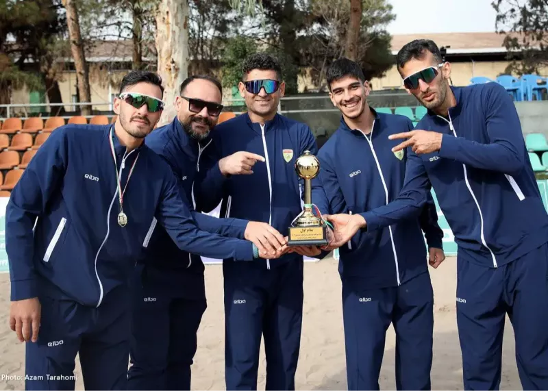 یک تیم در والیبال ایران هت‌تریک کرد 