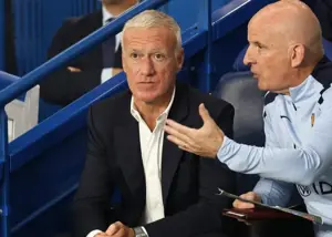 قرارداد ایکس ایکس لارژ برای دشان: سلام عربستان