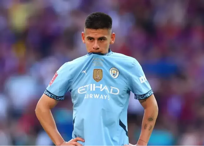 سقوط آزاد شیطان کوچک آرژانتینی