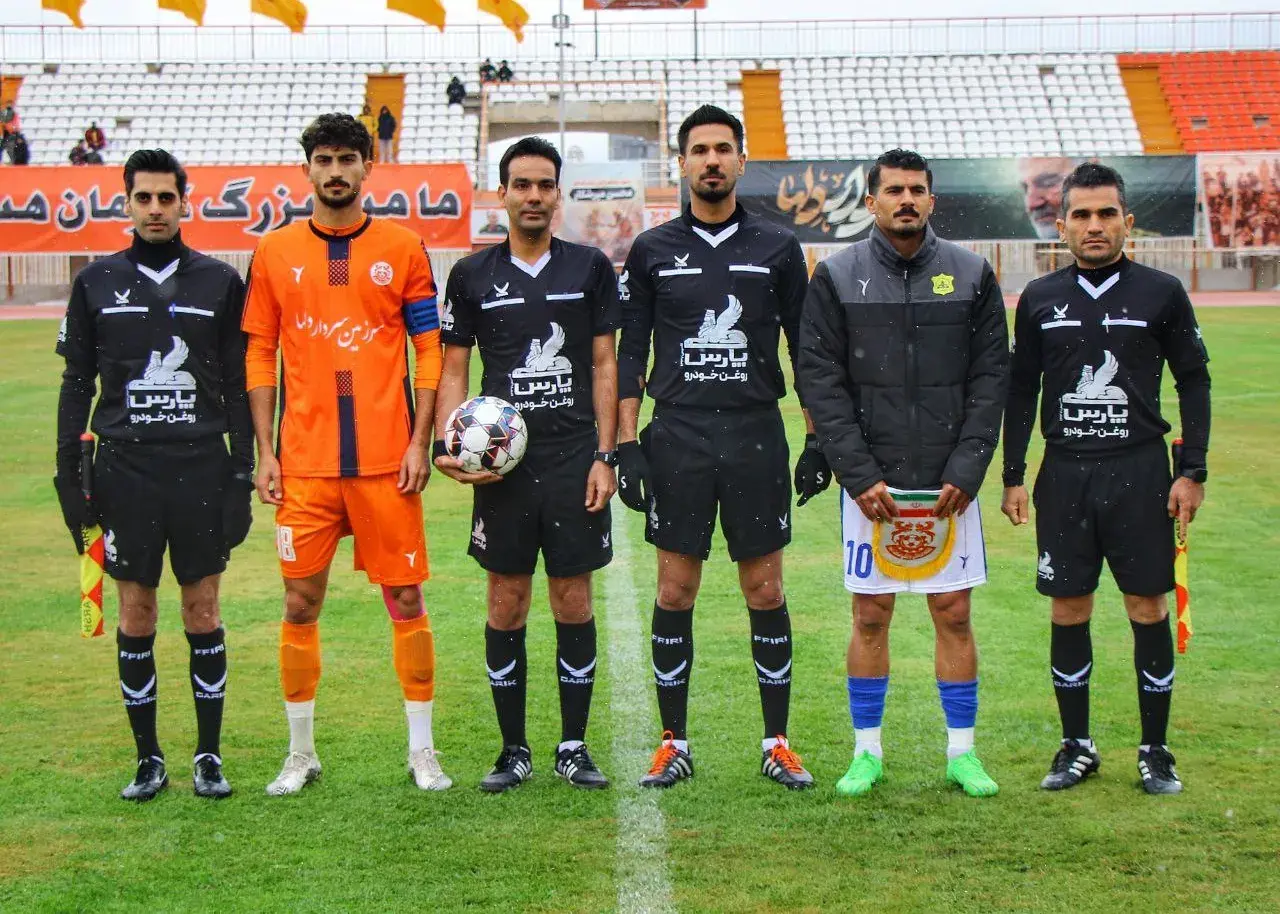 لیگ یک: حسین‌خانی ترمز مدعی را کشید