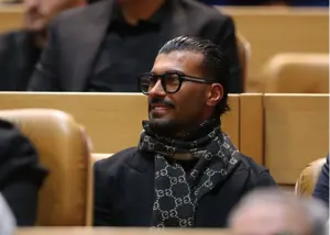 حضور کوتاه وپرسروصدا رامین درجمع بزرگان استقلال