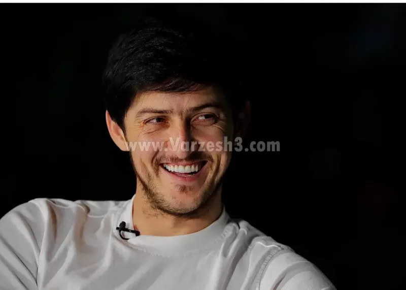 سردار آزمون سرگرم تعمیر مچ پا!