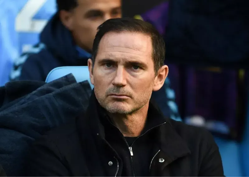 جنجال بزرگ در چمپیونشیپ: لمپارد آتش به‌پا کرد!