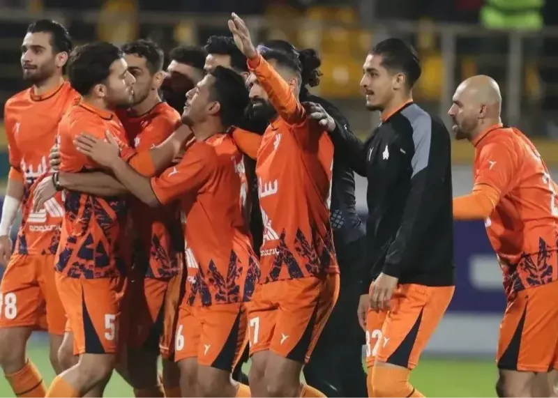 امضای مخصوص عنایتی روی جام حذفی!