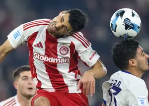 برای طارمی اعصاب نگذاشتند!