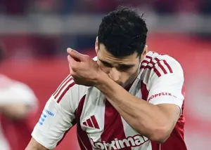 تمجید رسانه یونانی از طارمی: شخصیتی قابل احترام