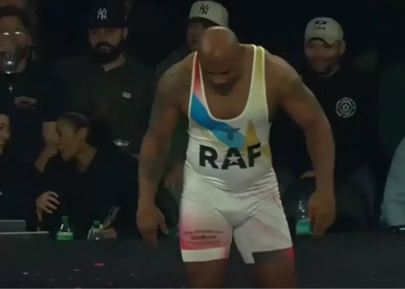 بازگشت شگفت انگیز رقیب علیرضا حیدری به تشک!