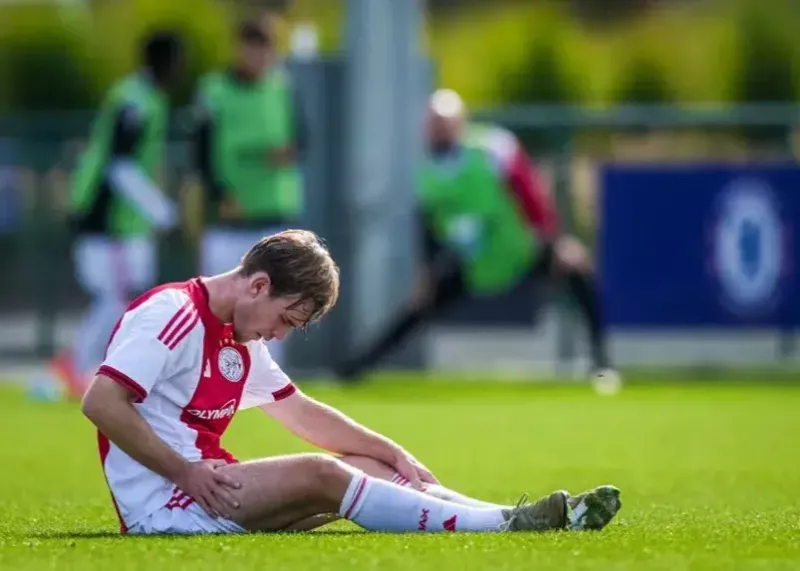  آژاکس در سوگ یک حادثه تکان‌دهنده