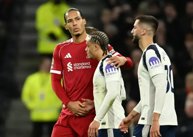 سکوت ژاوی پس از درگیری با فن‌دایک شکست