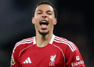 من توپ را بهتر تشخیص دادم و گل زدم، بدون خطا!