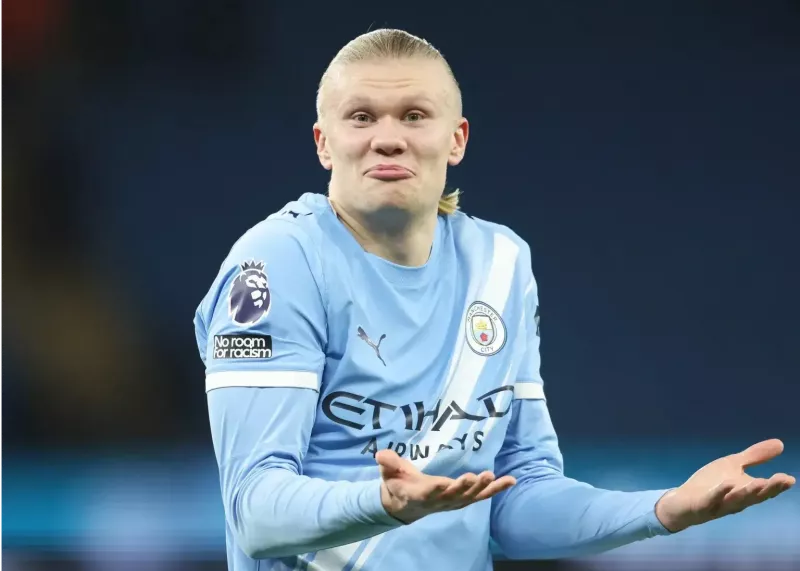 ویدیوی خنده‌دار هالند: مثل خرس غذا می‌خورد!