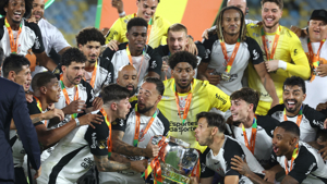 حماسه ممفیس: جام یک نفره برای کورینتیانس