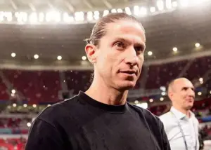 تمدید قرارداد سرمربی برزیلی به بن‌بست خورد