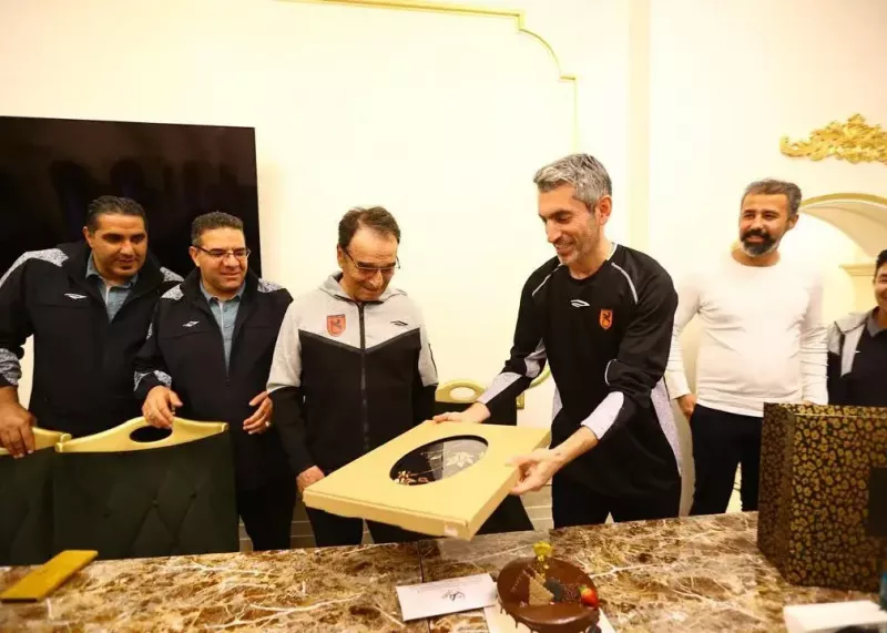 pxcaw0xj2.webp?w=800