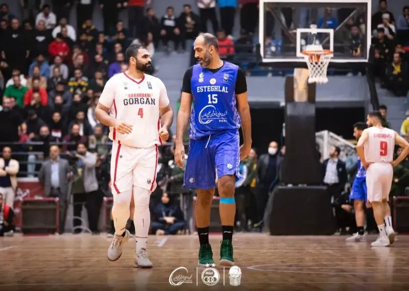 استقلال- توهین به حدادی و منع بازی به خاطر تتو!