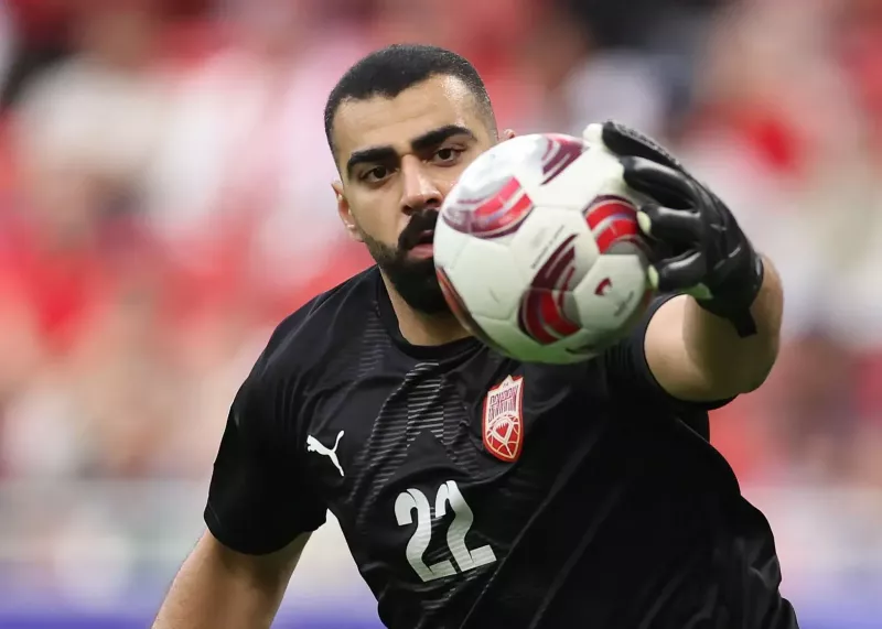 دروازه‌بان حریف استقلال جراحی کرد(عکس)