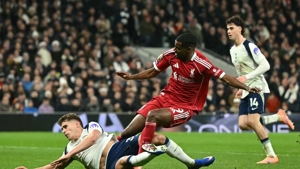 حمایت مربی از مدافعی که پای ایساک را شکست