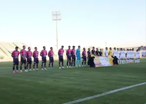 ملوان نیمهشب میرسد، بازی 2 ساعت عقب افتاد