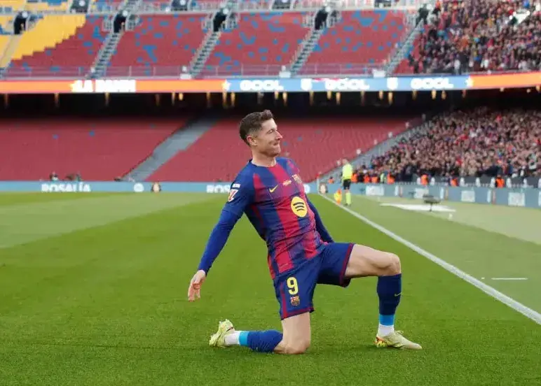 تصمیم غیرمنتظره: بارسا هم ستاره باتجربه را می‌خواهد