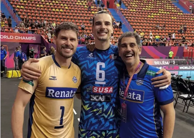 جیانلی: افتخار می‌کنم با این دو نفر عکس گرفتم