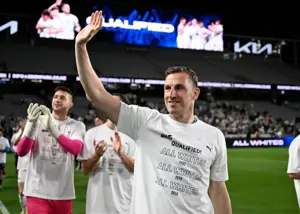 آرزوی کریس وود: ایران و مصر را ببریم!