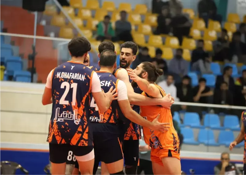 برد شش امتیازی: نزدیک ۳ ساعت والیبال جنجالی! 