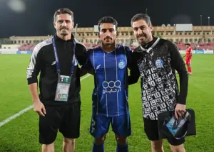 در این جشن فقط مدافعان راست استقلال دعوت هستند