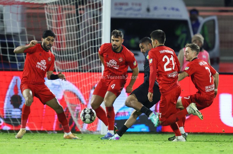 بازگشت خارجی‌ها به ترکیب تراکتور