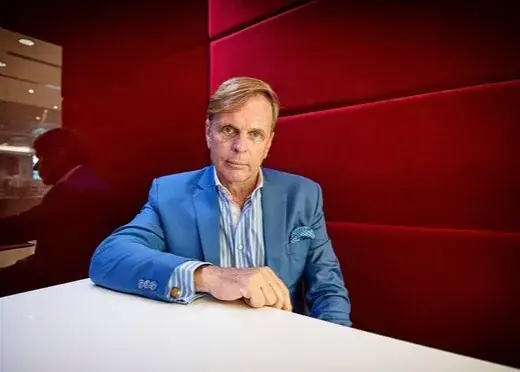 یک پیشنهاد 500 میلیون دلاری به منچستر رسید!