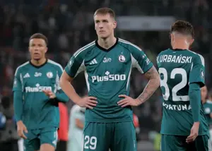 فصل باورنکردنی لهستان! جنگ ۱۸ تیم برای قهرمانی