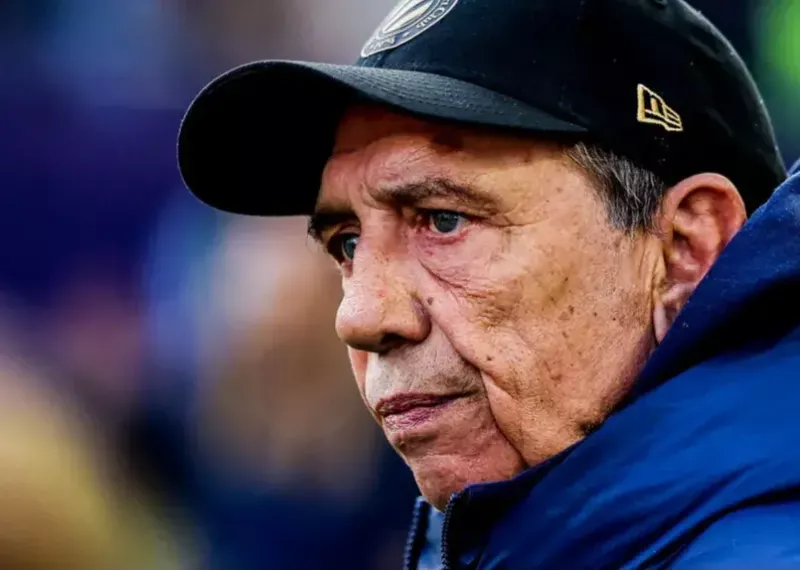 مربی سابق مارسی و پی‌اس‌جی درگذشت