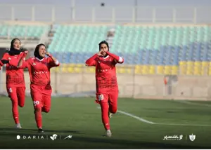 شادی گل جنجالی یک استقلالی در پرسپولیس (عکس)