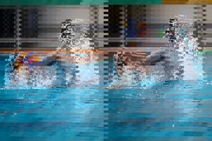 آغاز هفته هشتم لیگ‌های واترپلو با برتری قاطع رعد پدافند