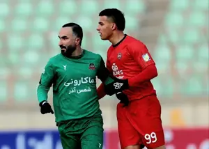 شجاعیان: فوتبال درجا می‌زند، امکانات پسرفت می‌کند
