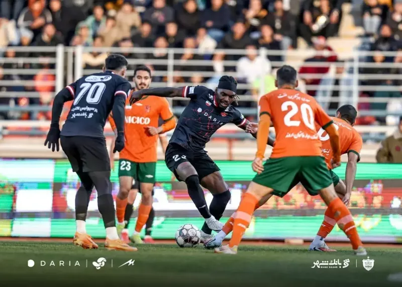 حال و هوای خاص رختکن پرسپولیس (عکس)