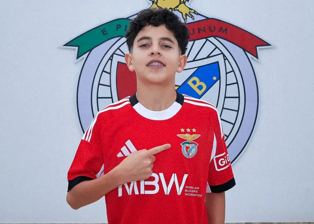 برادر ۱۴ ساله راموس به بنفیکا پیوست