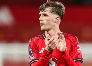 شب رویایی: پسر ستاره سابق در ترکیب یونایتد!