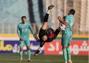 گزارش زنده: پیکان 0- خیبر 0